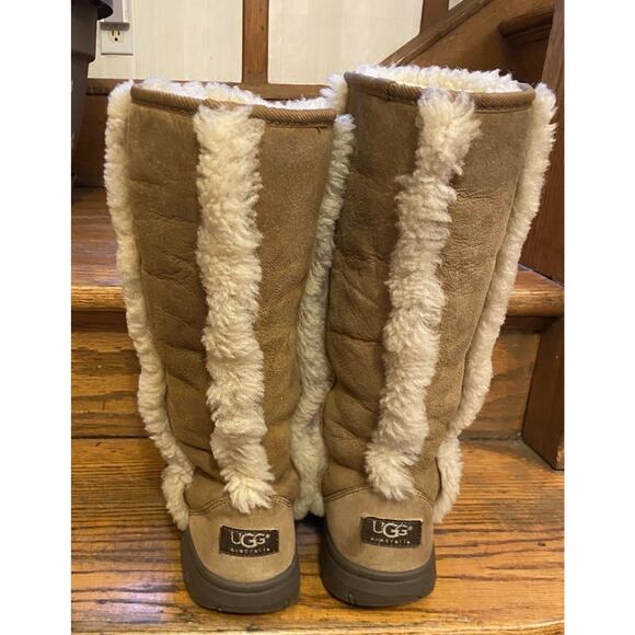 Cozy UGG Sunburst Tall Boots Women’s 7 Chestnut Sheepskin Shearling 5218 Winter - Picture 4 of 8